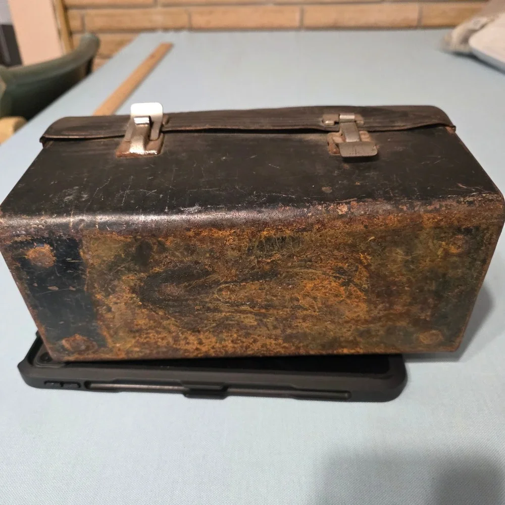 Vintage Aladdin Industries Black Metal Dome Lunch Box Nashville TN 1950s Pail